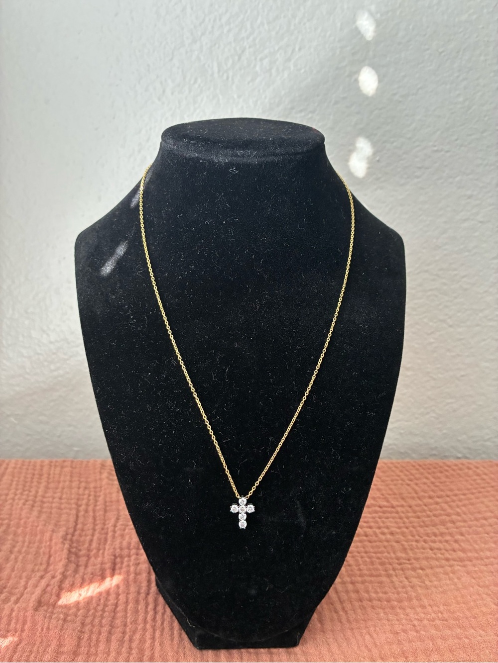 925 Sterling Silver Chain Necklace with Crystal Cross Pendant 16”-18”